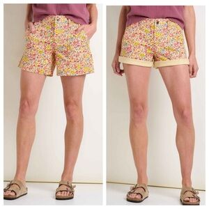 NWT Toad & Co Earthworks Camp short straw ditsy floral print sz 2 spring travel